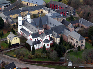 Ganztagesfahrt nach Kloster Steinfeld in der Eifel